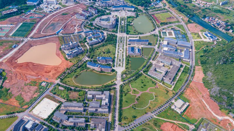 汽车电子配件批发价格表：揭秘价格背后的因素